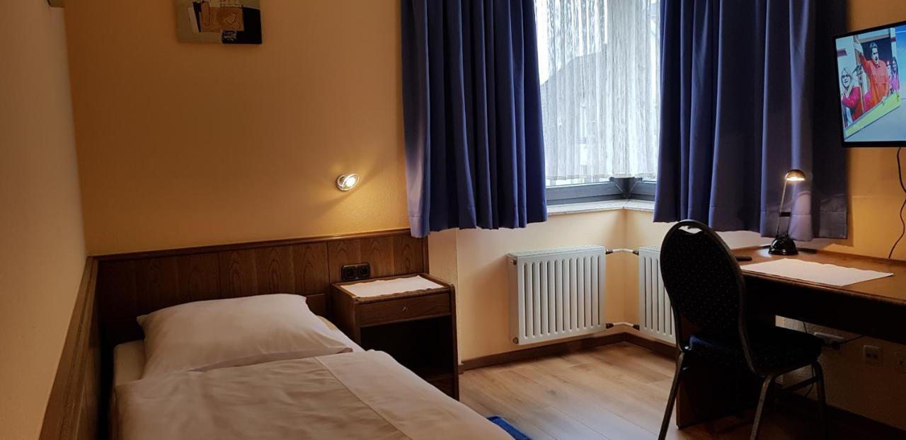 Hotel Garni Julia Linnich Luaran gambar