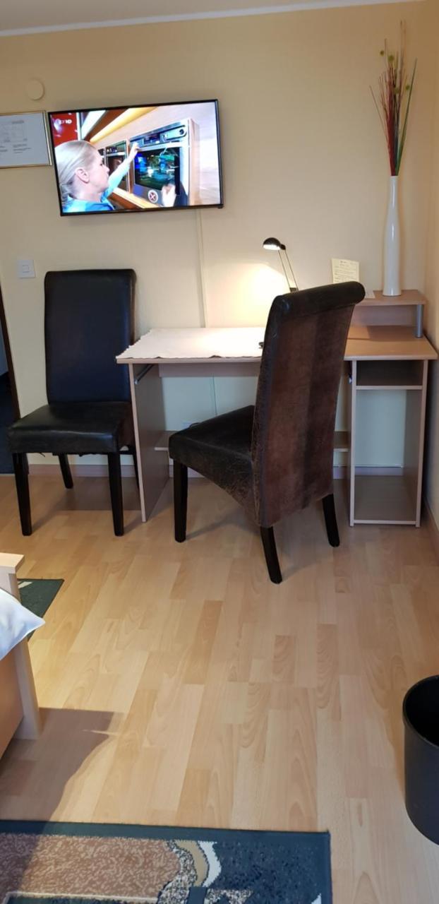 Hotel Garni Julia Linnich Luaran gambar